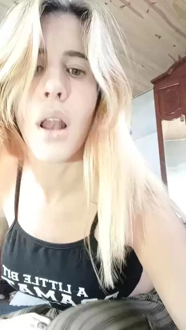 Offline Campi01 on Cam4