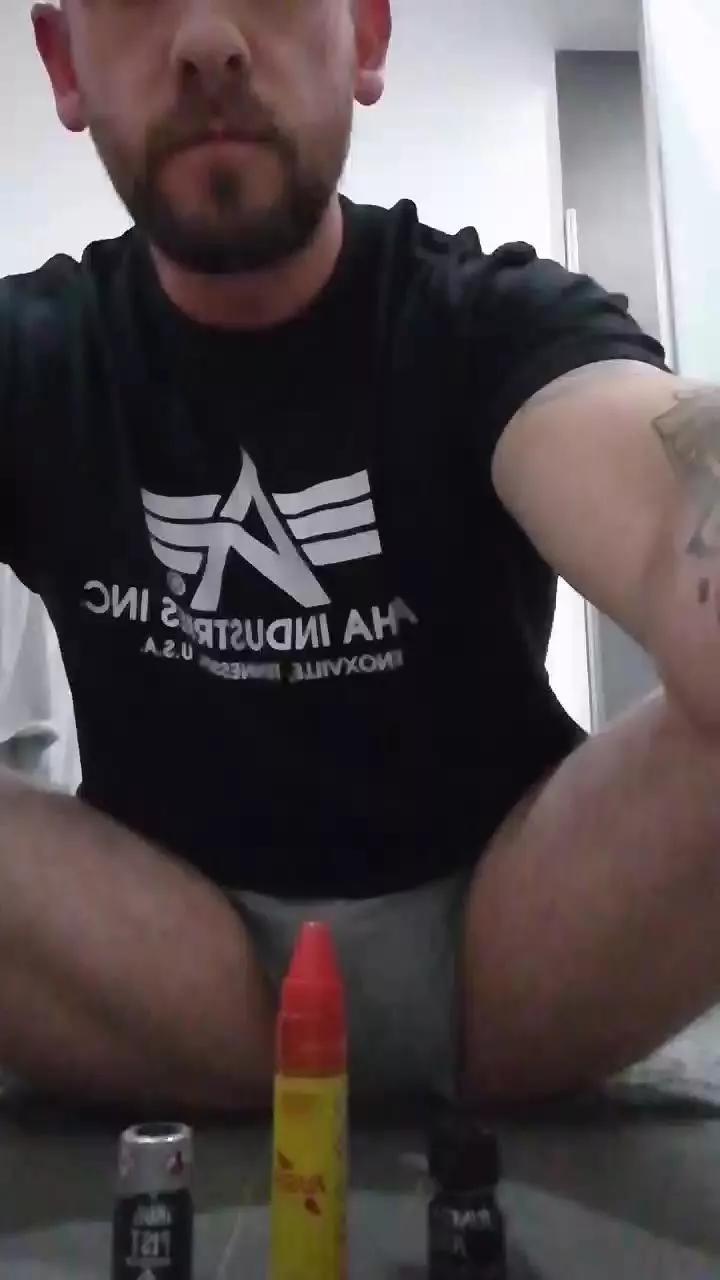 camsau231 on Cam4 