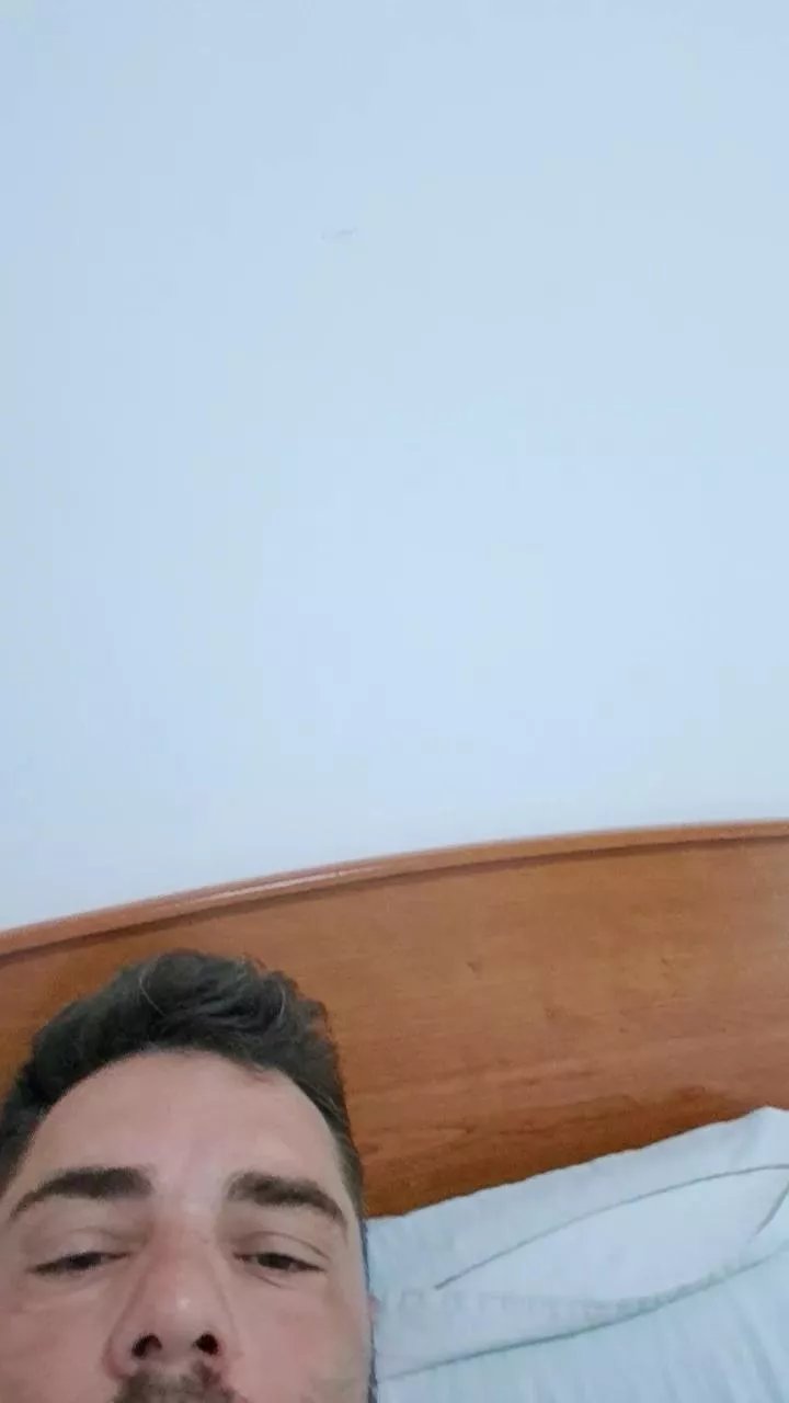 Offline carletidd on Cam4