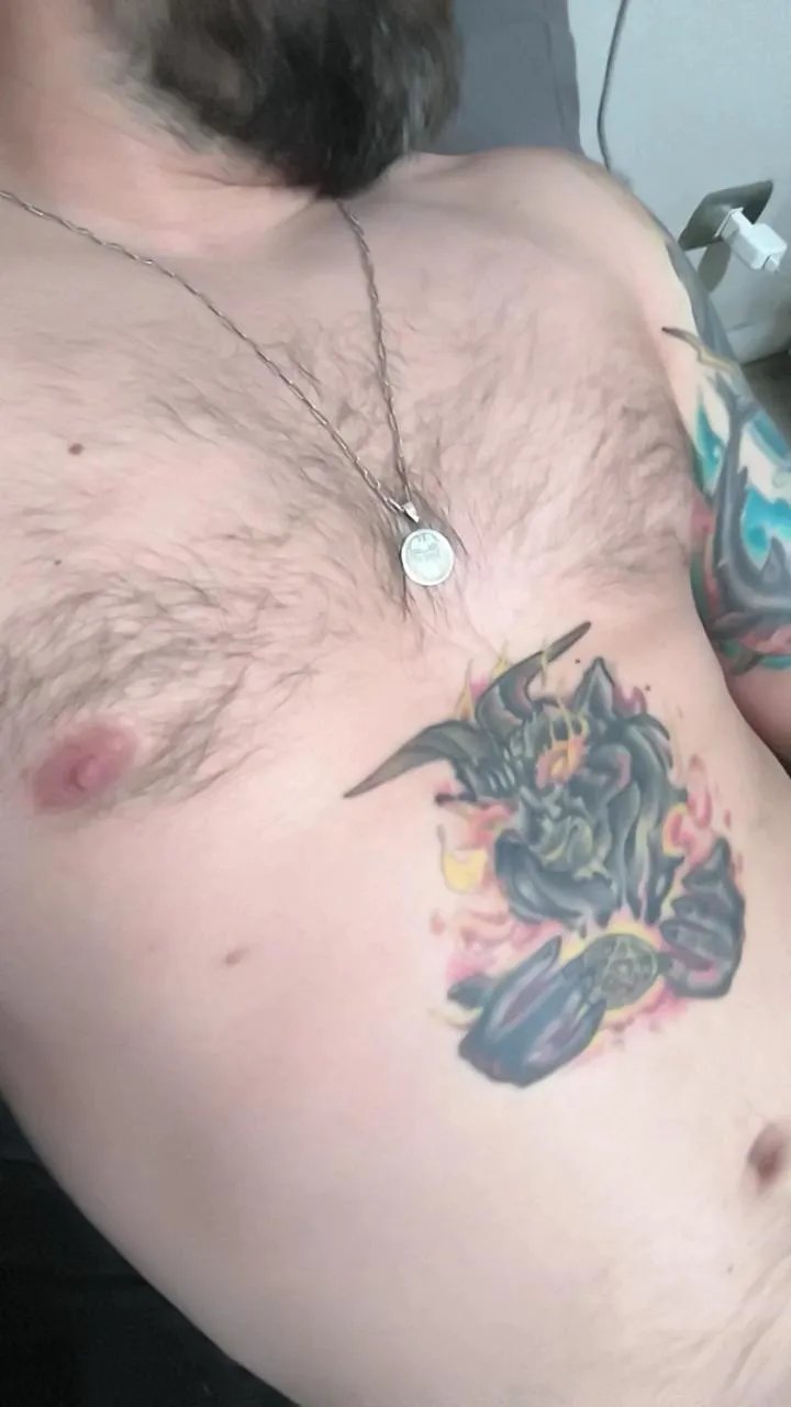 Offline Carlitoscalien3 on Cam4