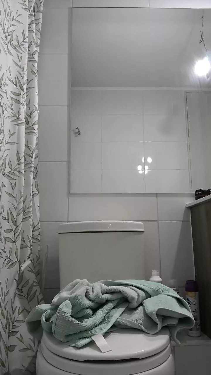 Offline Carlitoscalien3 on Cam4