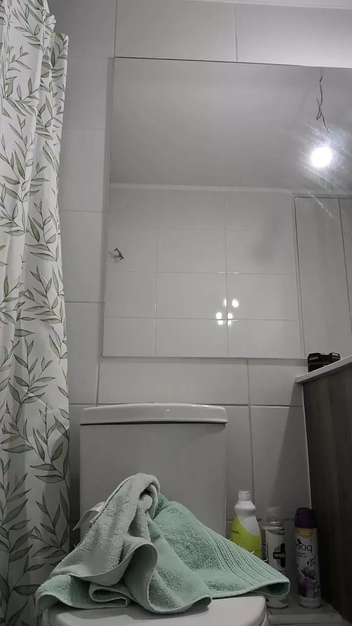 Offline Carlitoscalien3 on Cam4