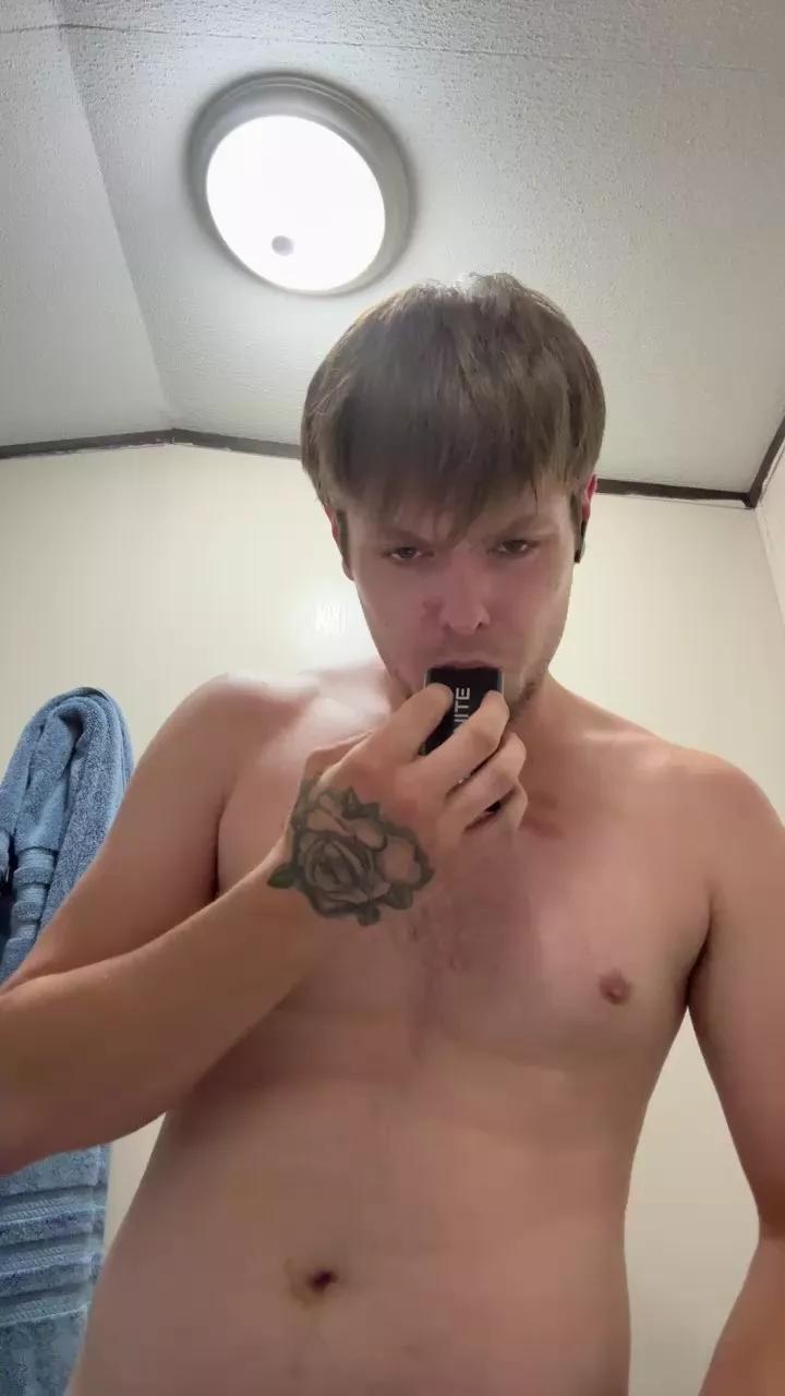 Cdawgg771 on Cam4 