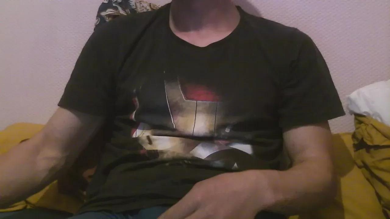 chevalier_mmm on Cam4 