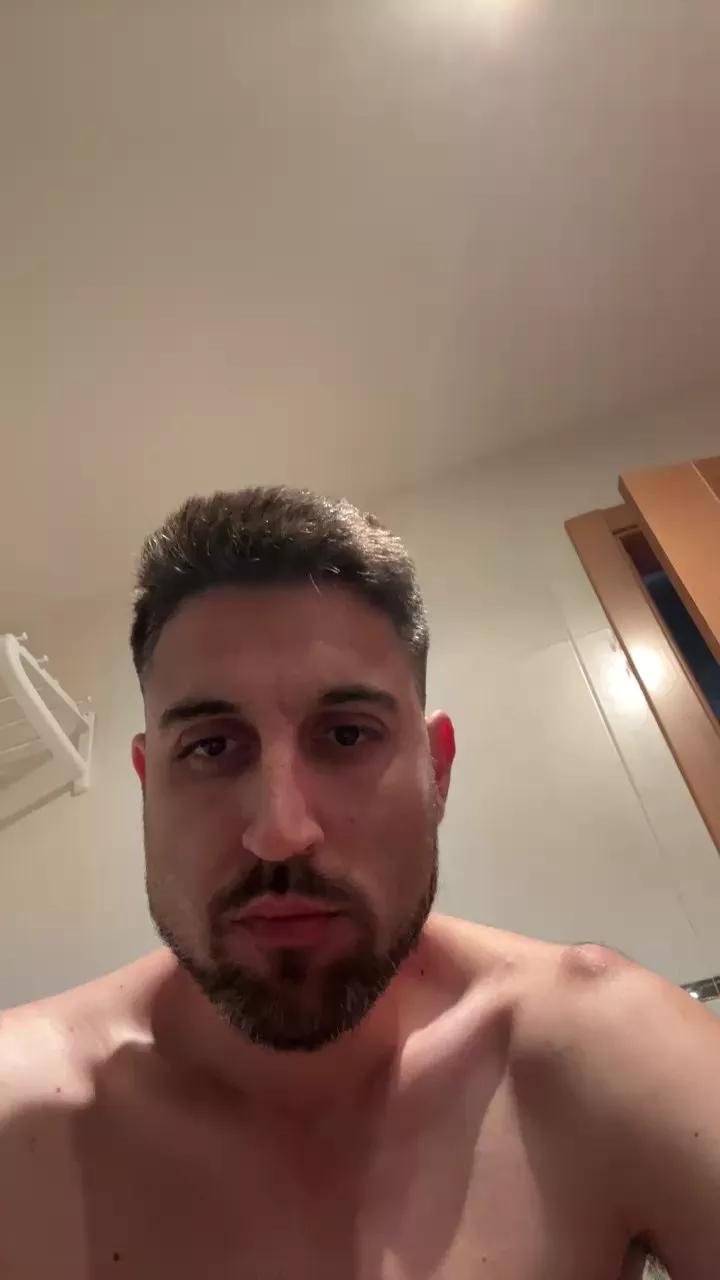 Chicodulce34 on Cam4 