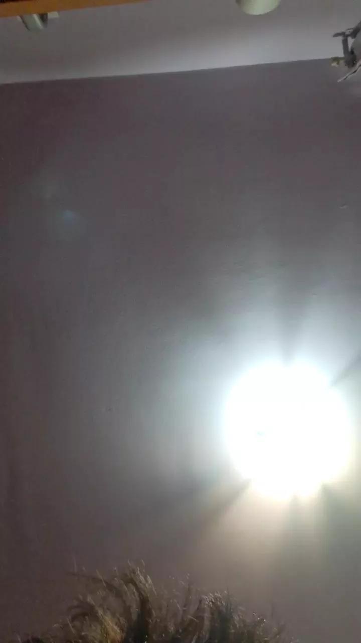 chicojoven200 on Cam4 