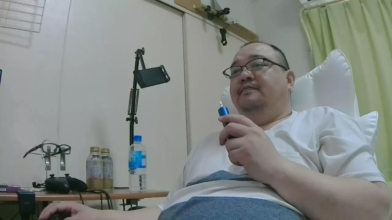 chubby_love7 on Cam4 