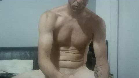 ciroxxxl on Cam4 