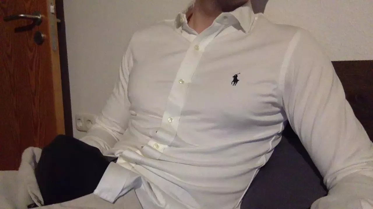 Offline ClassyRiccDrip on Cam4