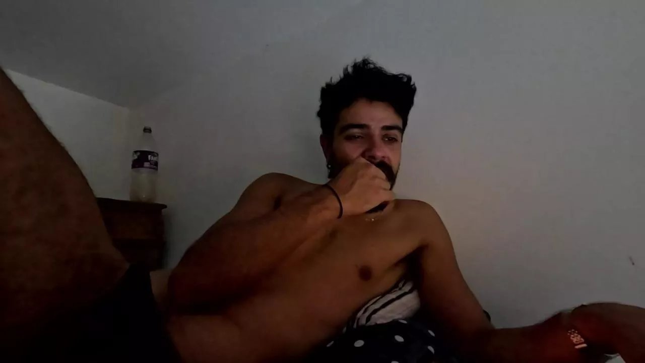 Offline CocckDesttroyer on Cam4