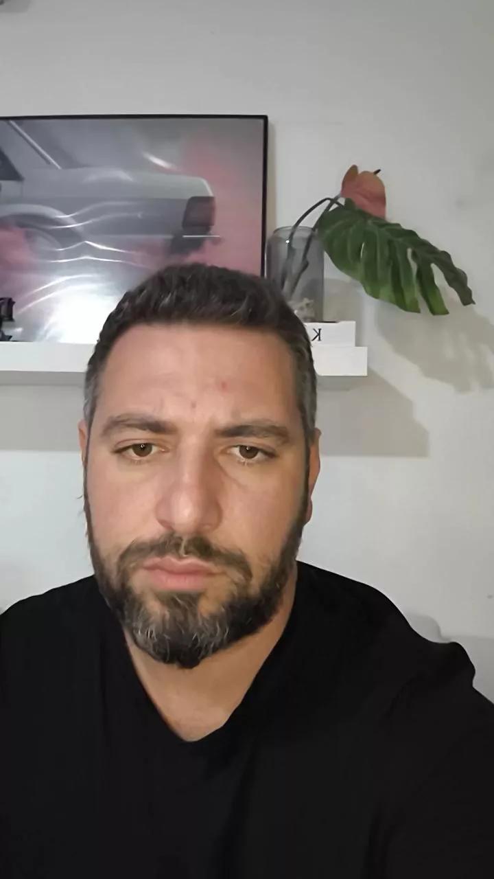 ColdRevengee on Cam4 