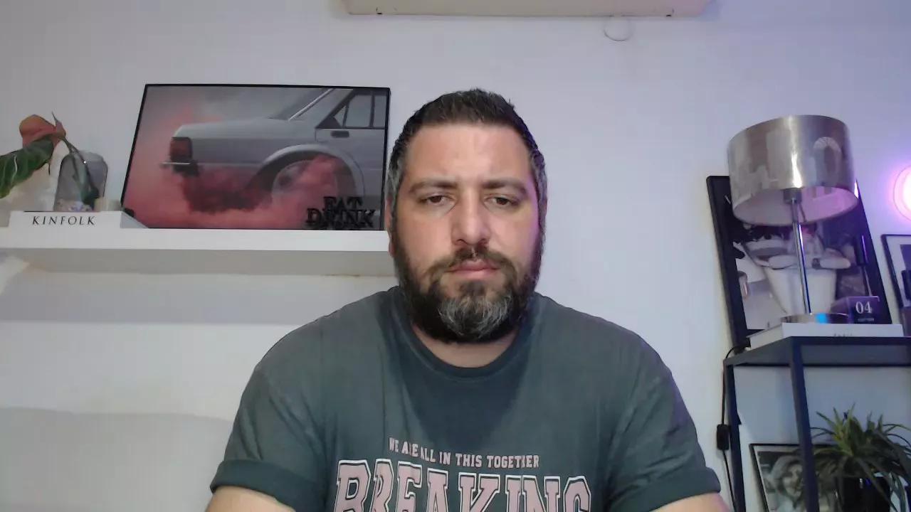 ColdRevengee on Cam4 