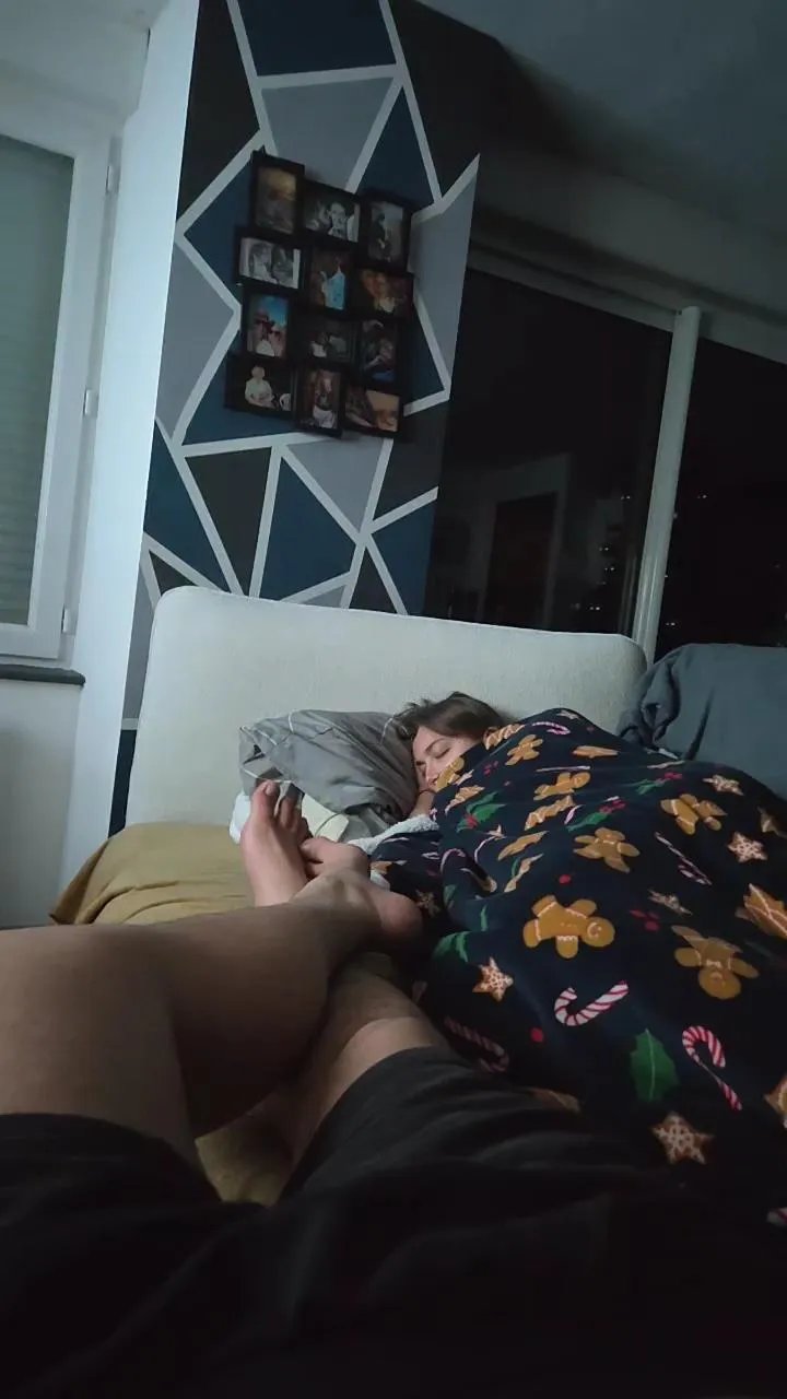 Offline Couplegroscul on Cam4