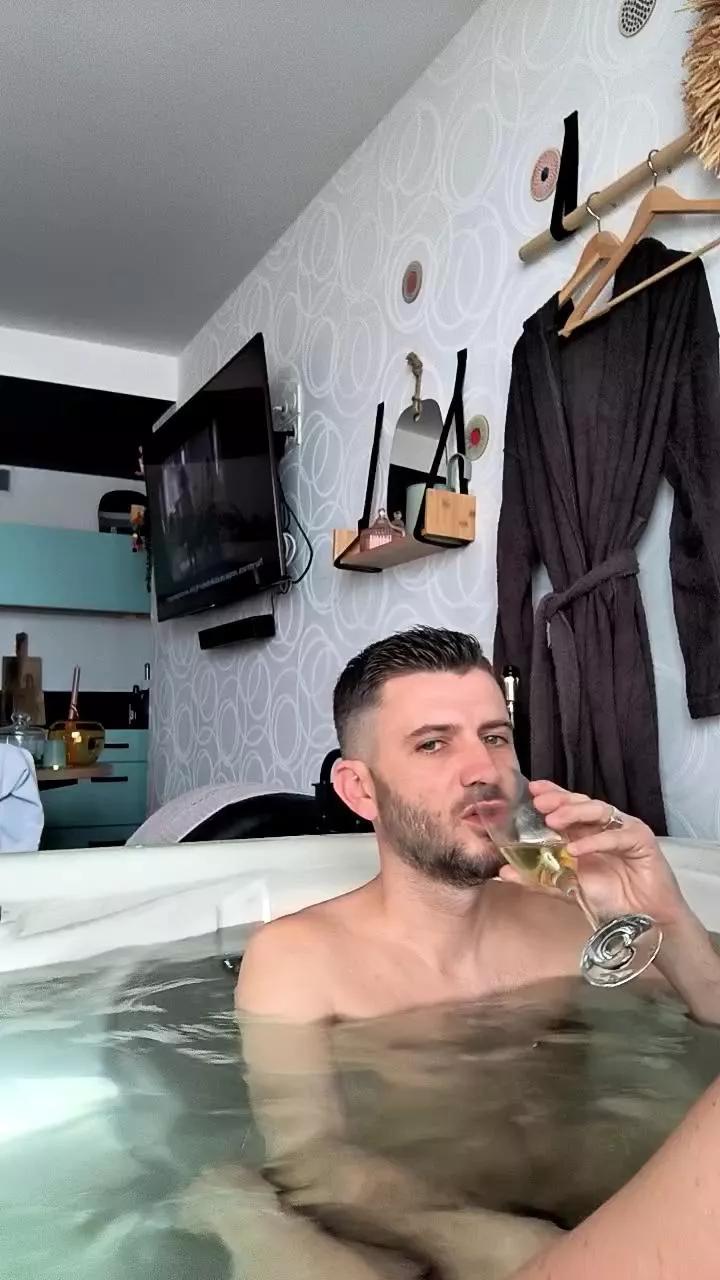 Couplesexy75 on Cam4 