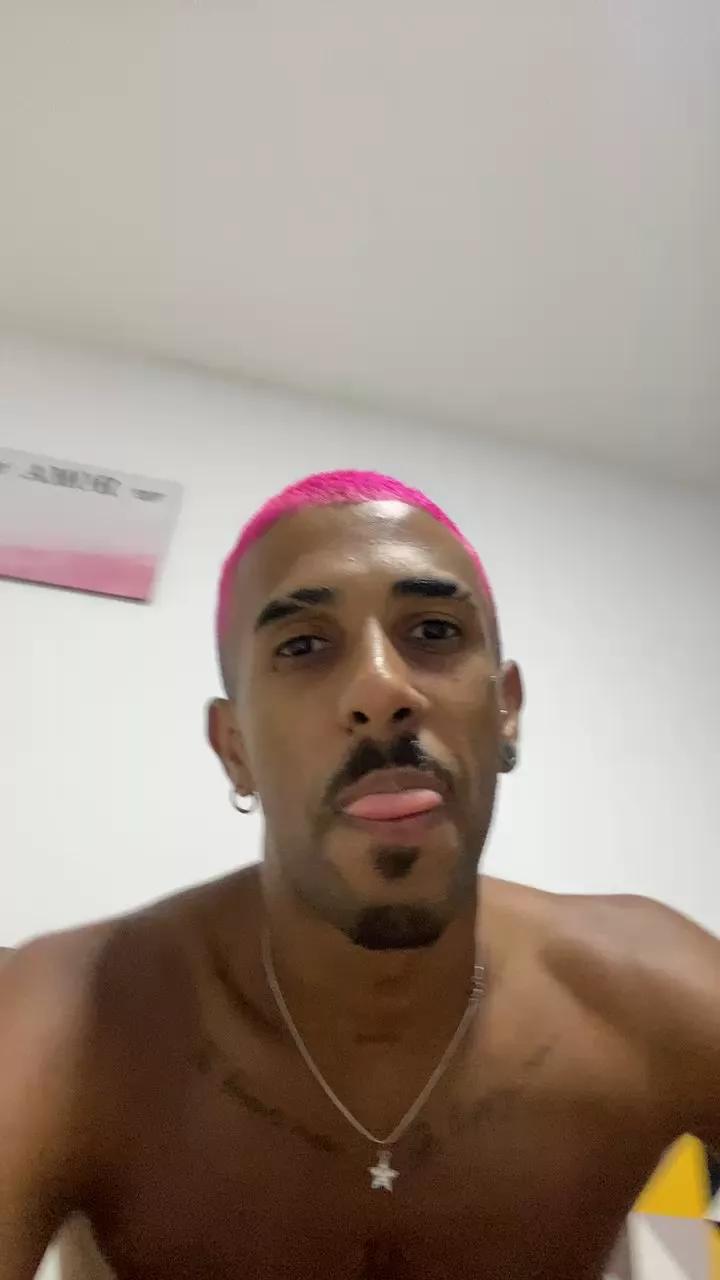 CriasNinjas on Cam4 