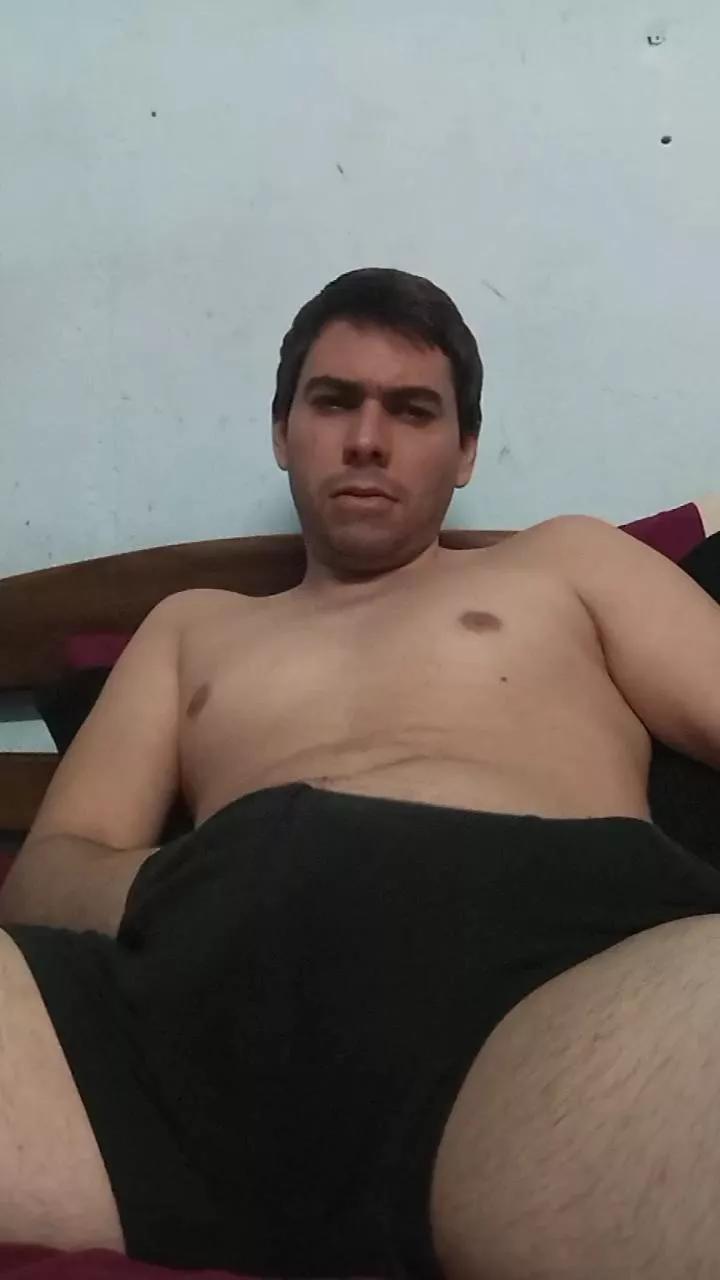 CubaHot93 on Cam4 