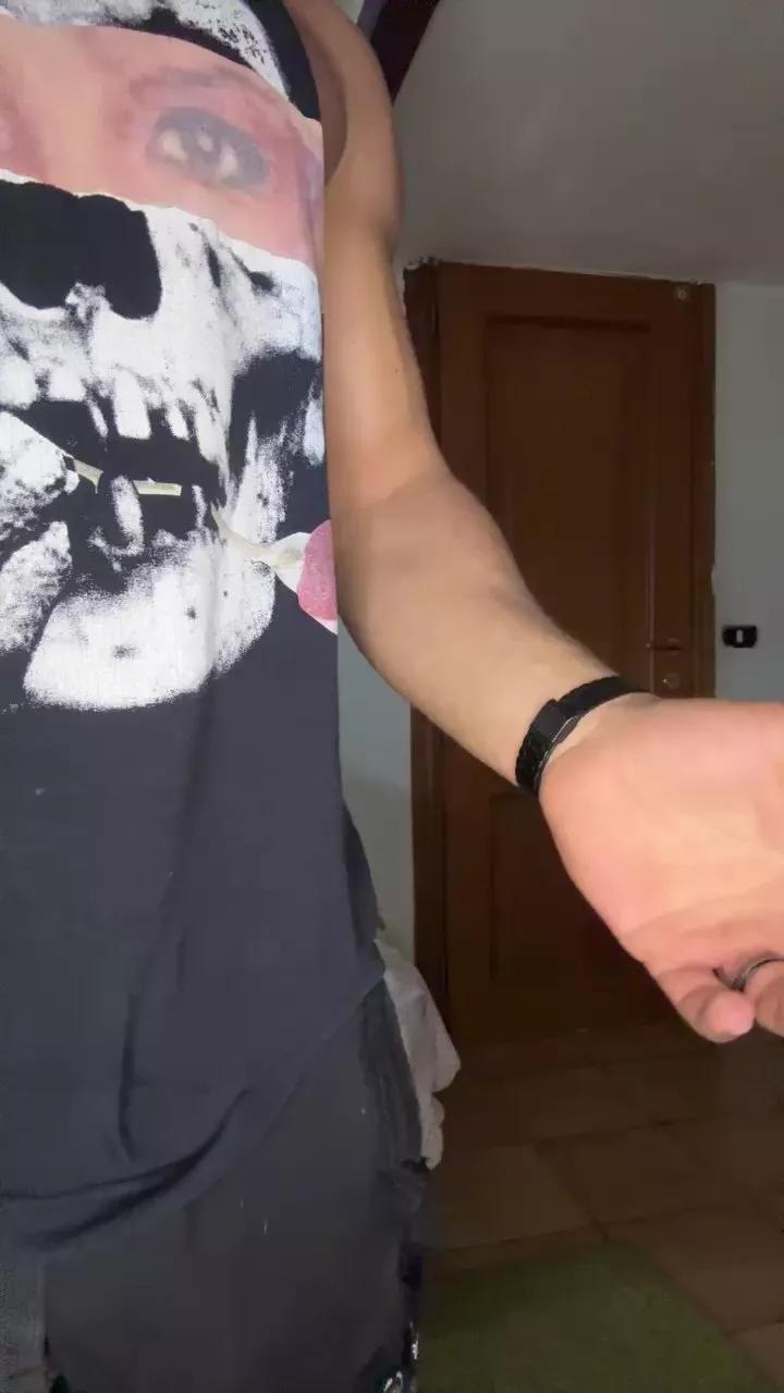 Danyblack1985 on Cam4 