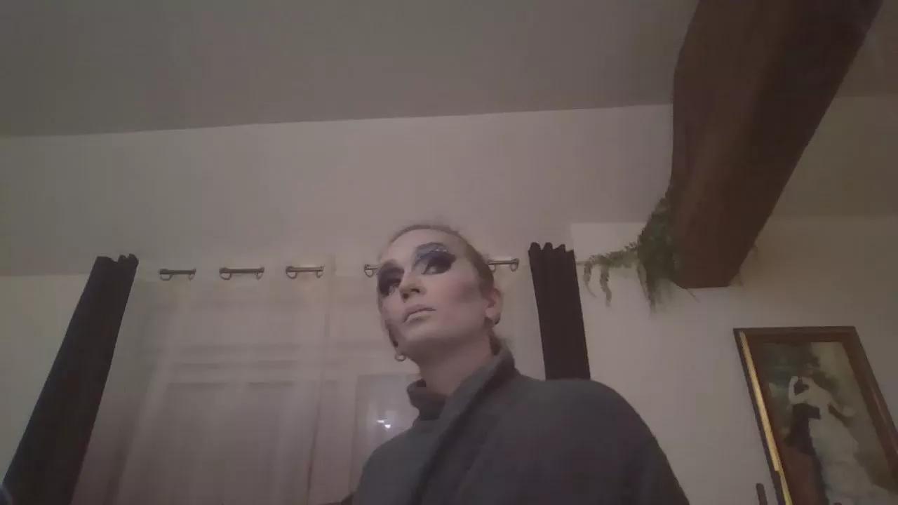 Dark_luxury on Cam4 