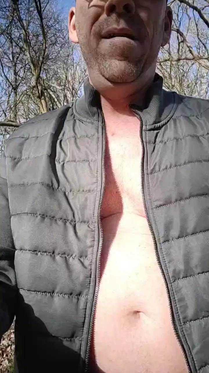 dave_naked on Cam4 
