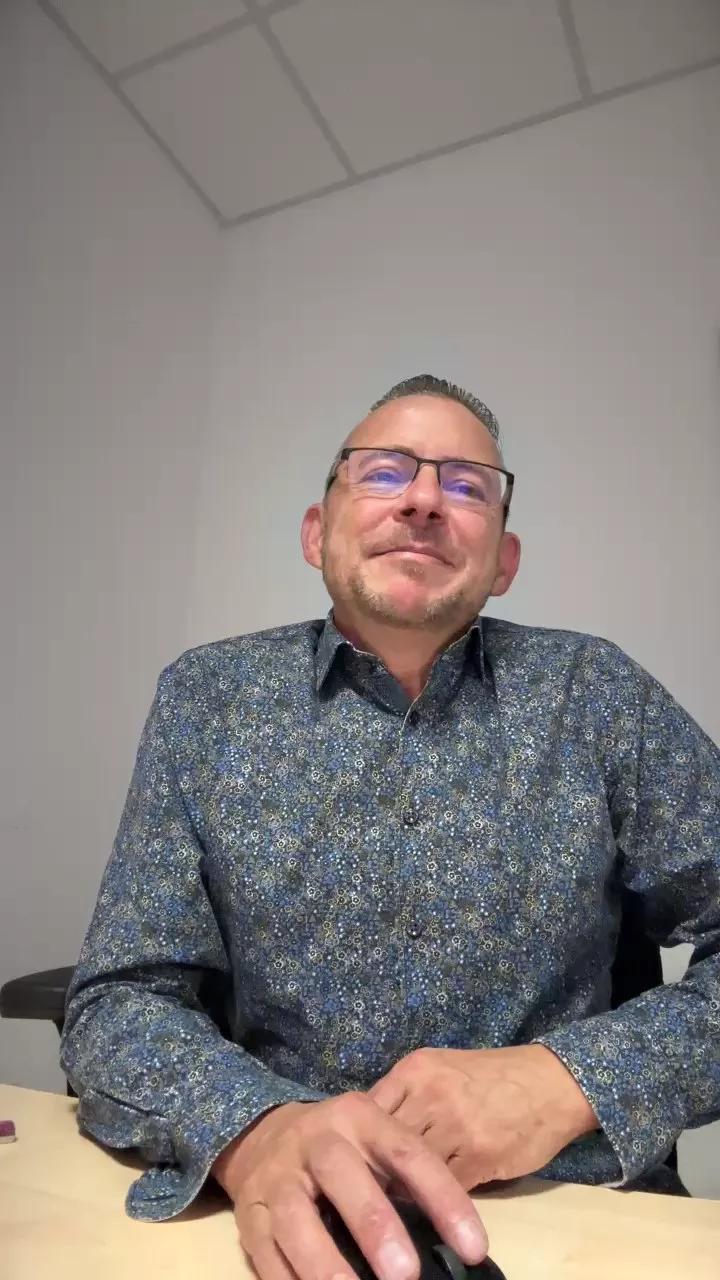 DaveBraun on Cam4 