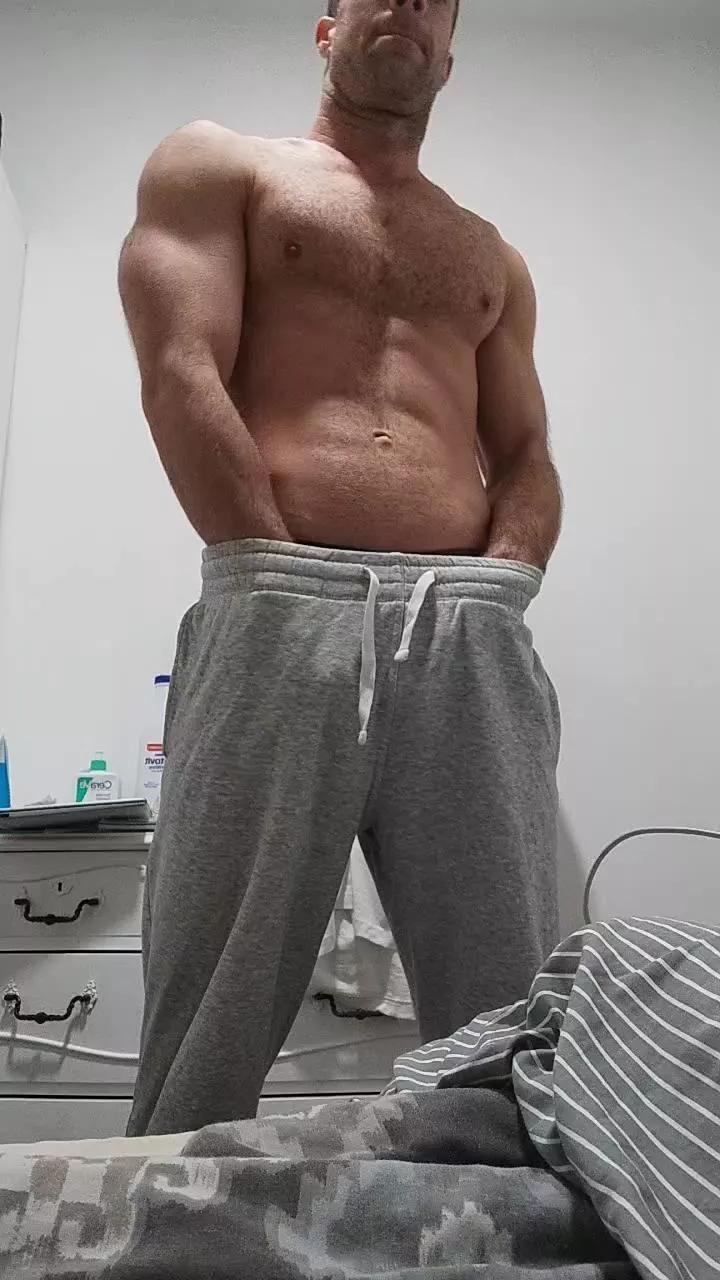 DAVIDBIGKOCK on Cam4 