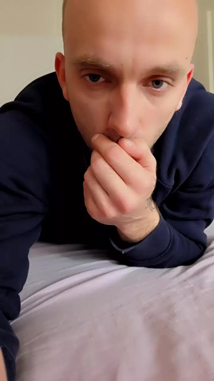 DavidLara on Cam4 