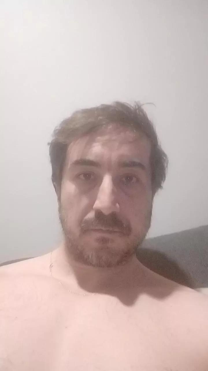 Davidm1313 on Cam4 