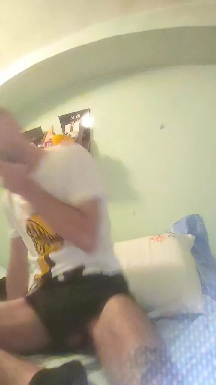 Offline Davlup25 on Cam4