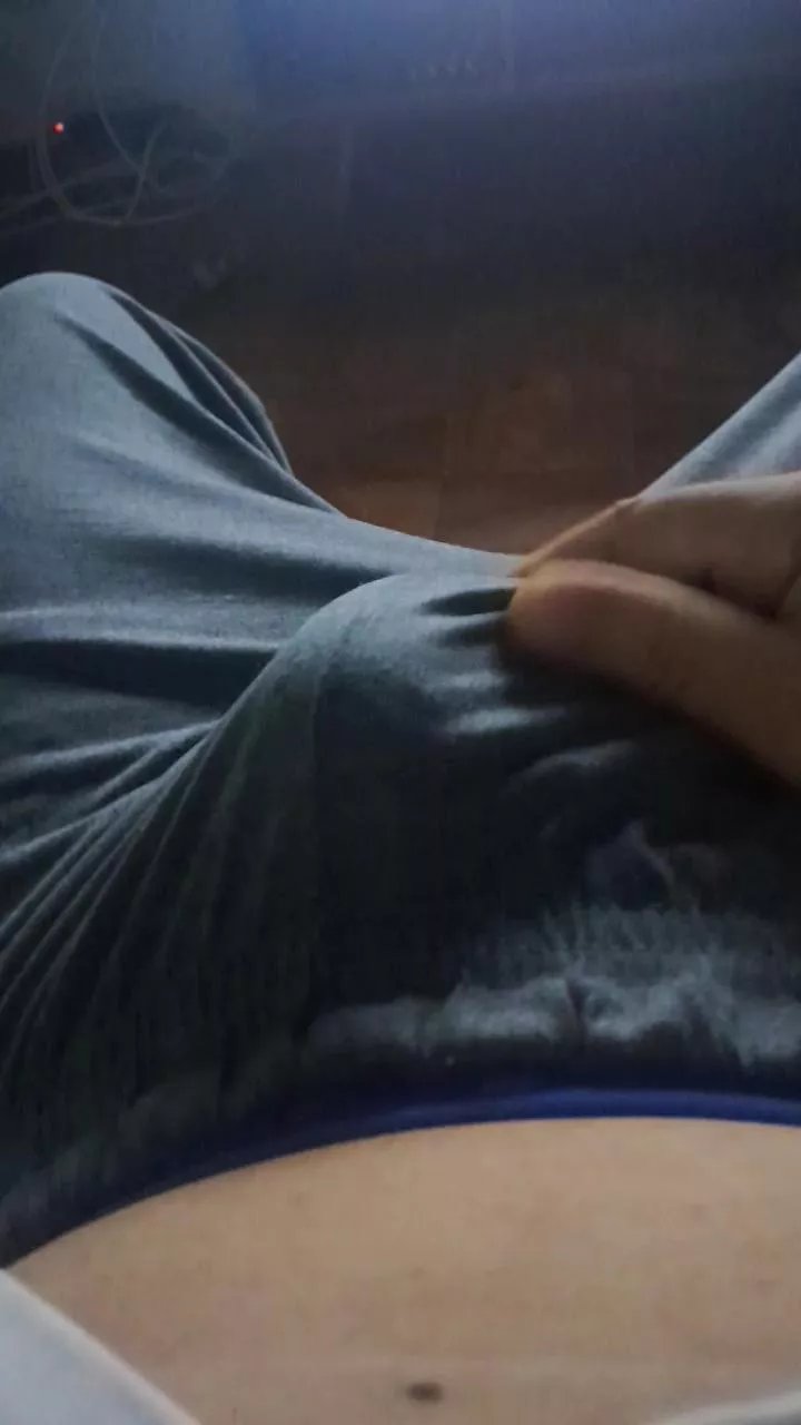 Offline dcardozaoo on Cam4