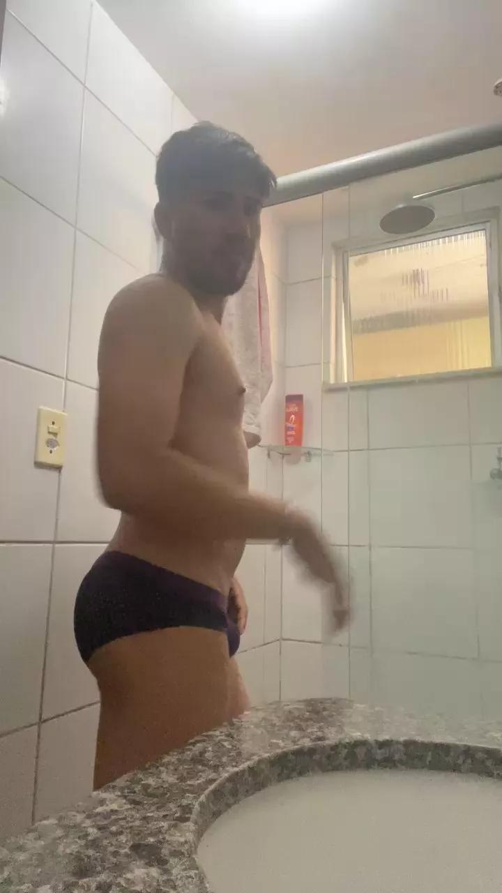 deastro on Cam4 