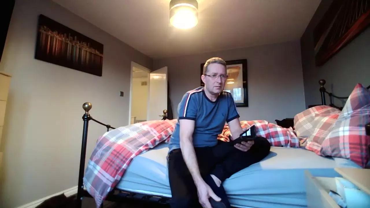 dfc0700 on Cam4 