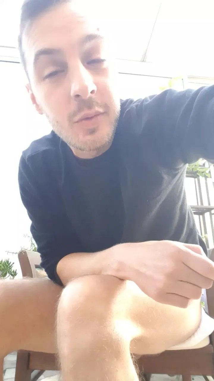 Offline Dickwolf91 on Cam4