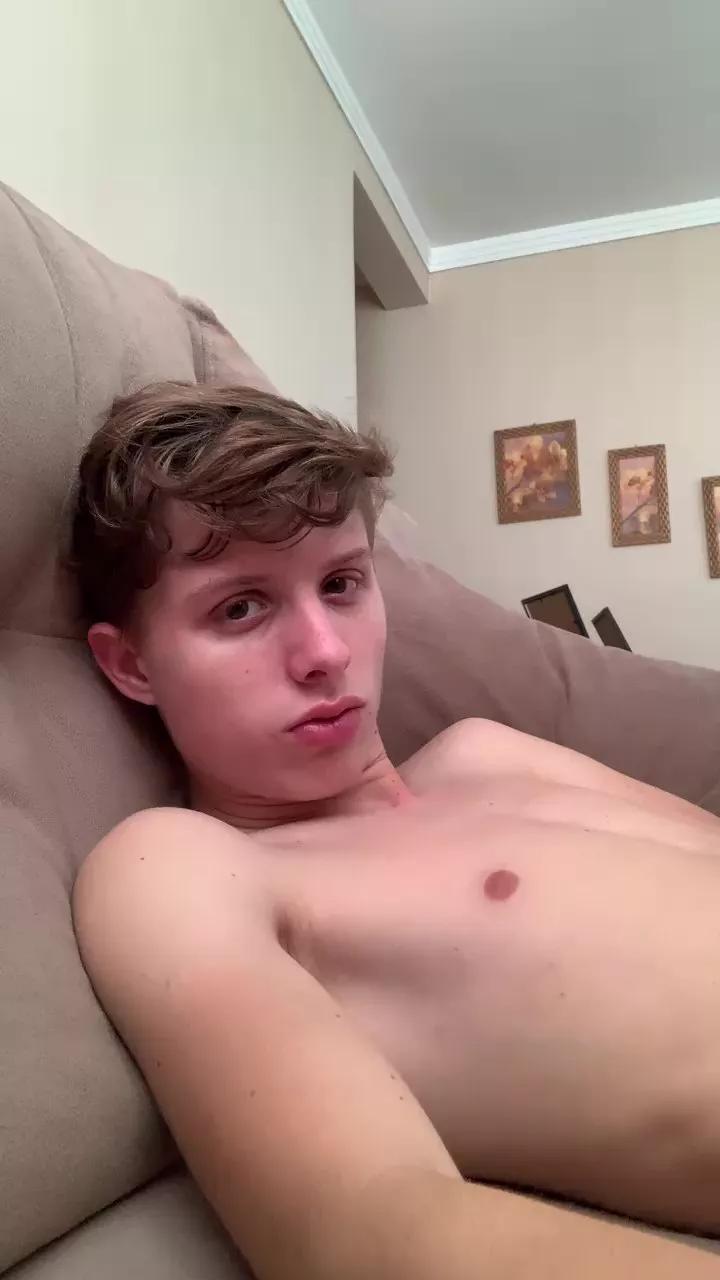 DiegoLoirin on Cam4 
