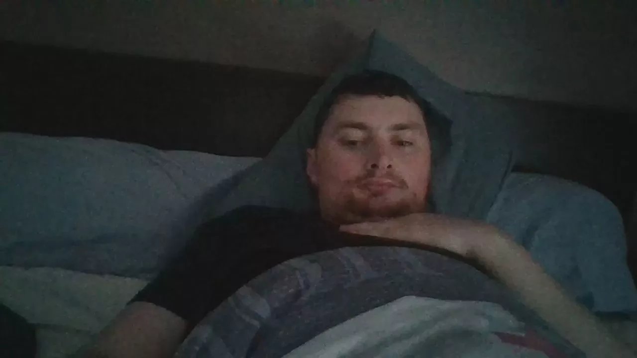 Offline dim785 on Cam4