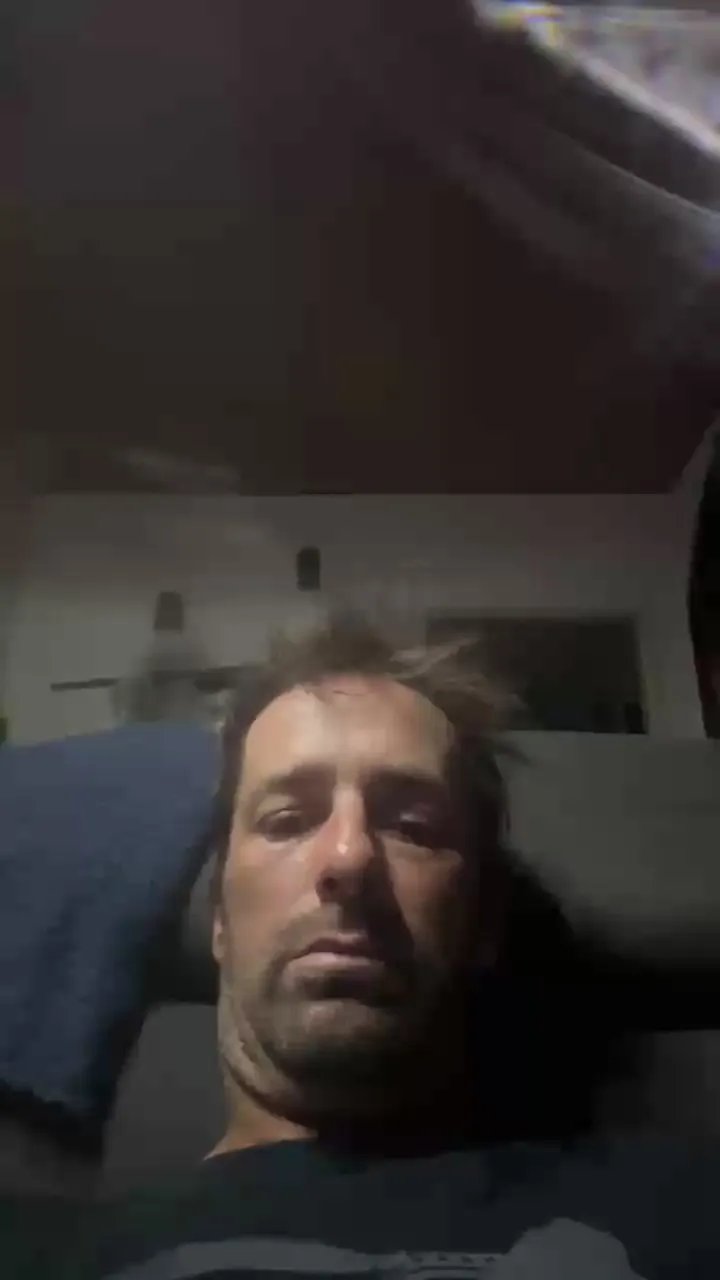 Offline DirtyDad_hot on Cam4