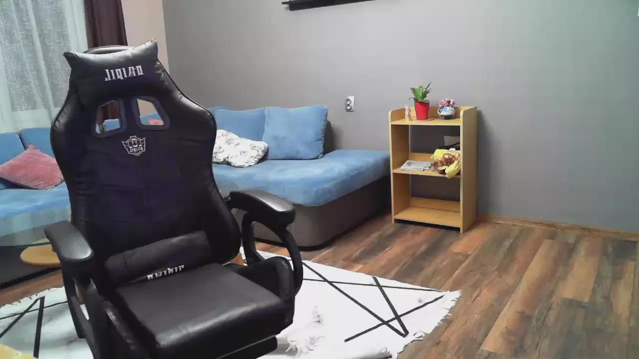 djmute_33 on Cam4 