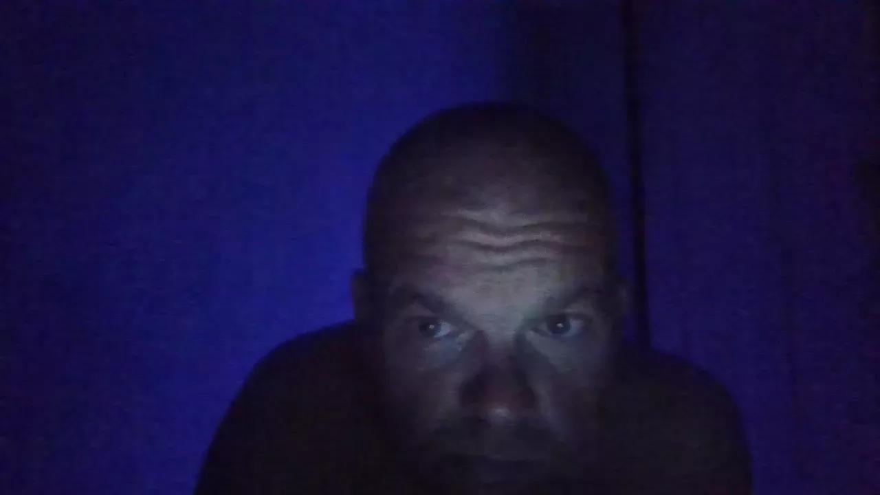 dmooney778gm on Cam4 