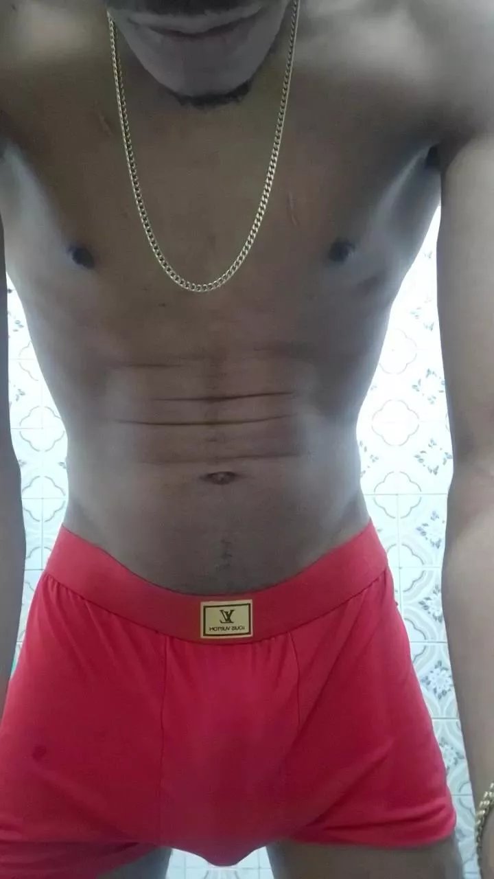 Offline DmouraMoura25 on Cam4