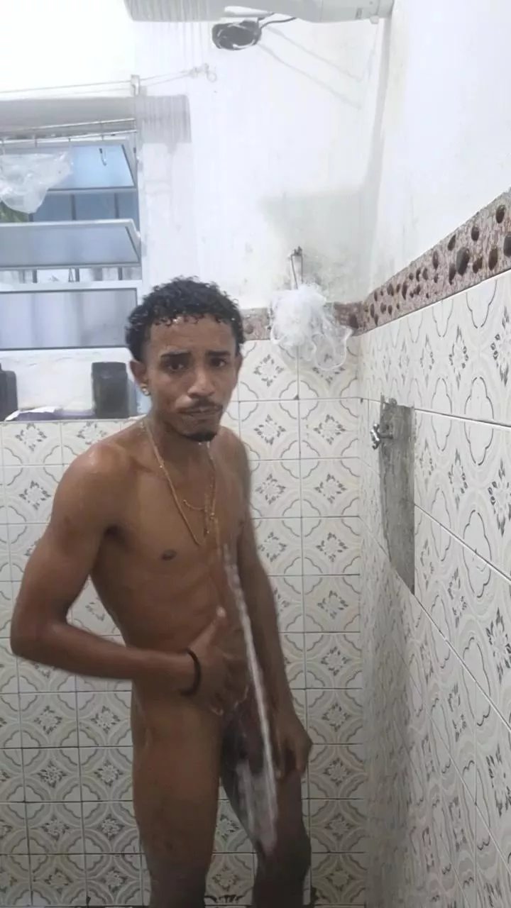 Offline DmouraMoura25 on Cam4