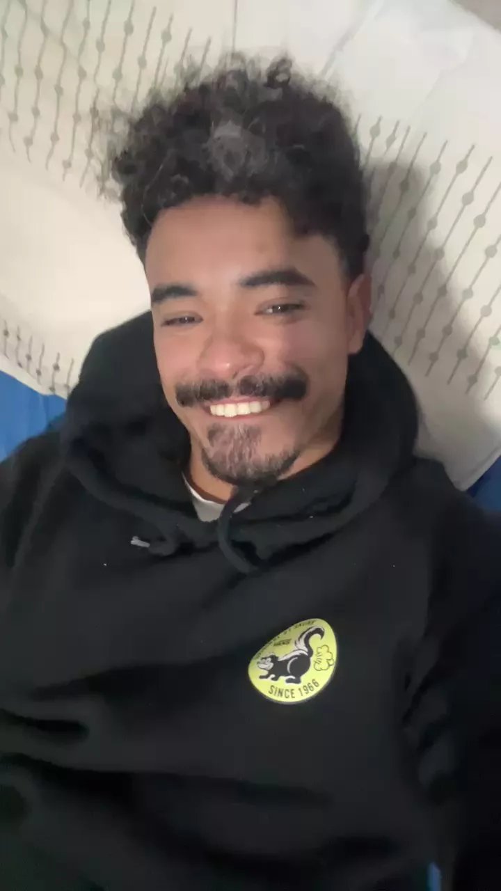 Offline Doceu1 on Cam4