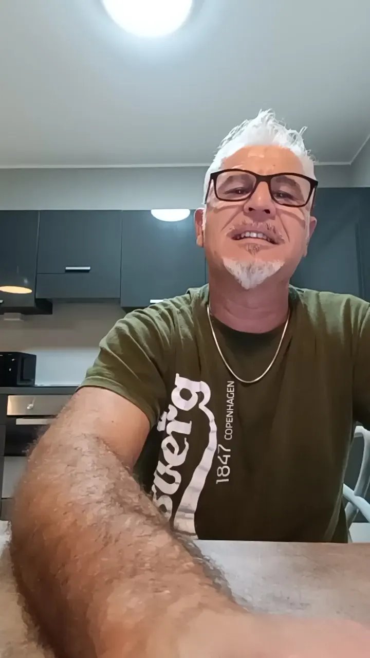 Offline donopiacere on Cam4