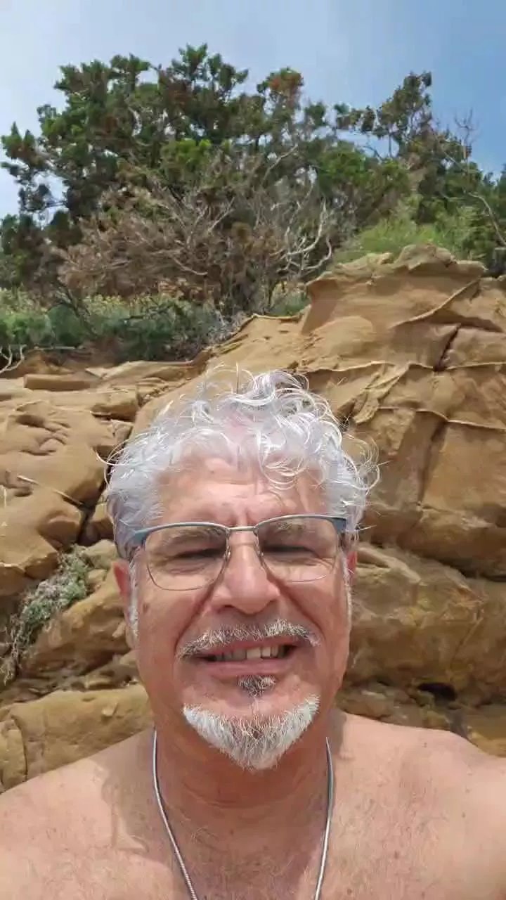 Offline donopiacere on Cam4