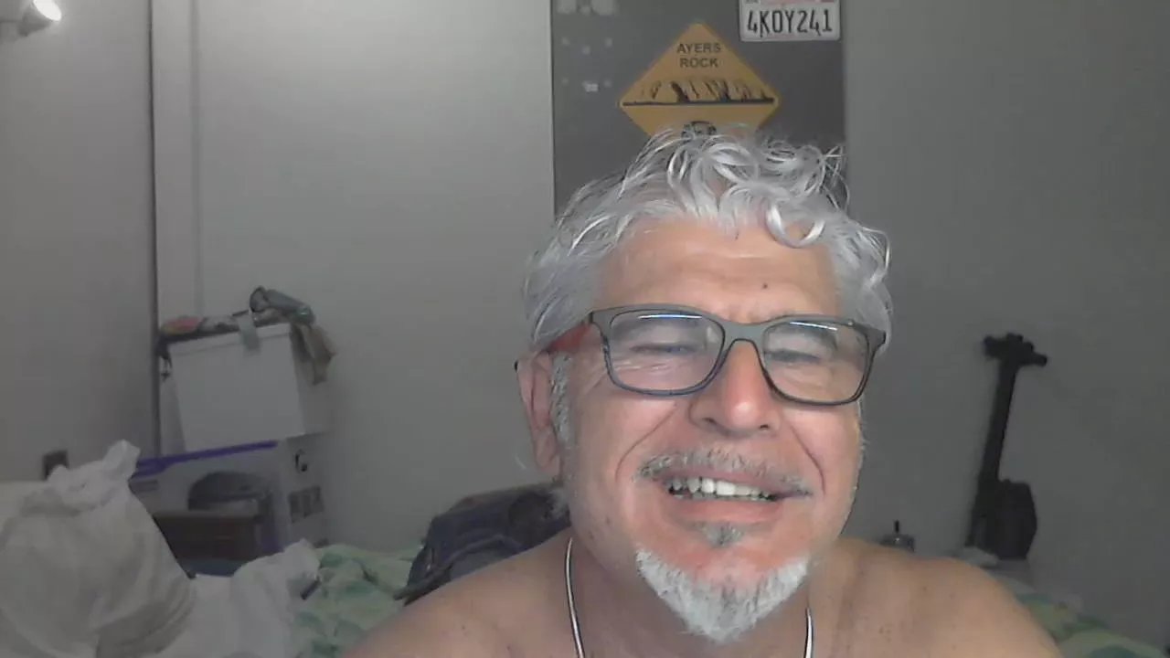 Offline donopiacere on Cam4