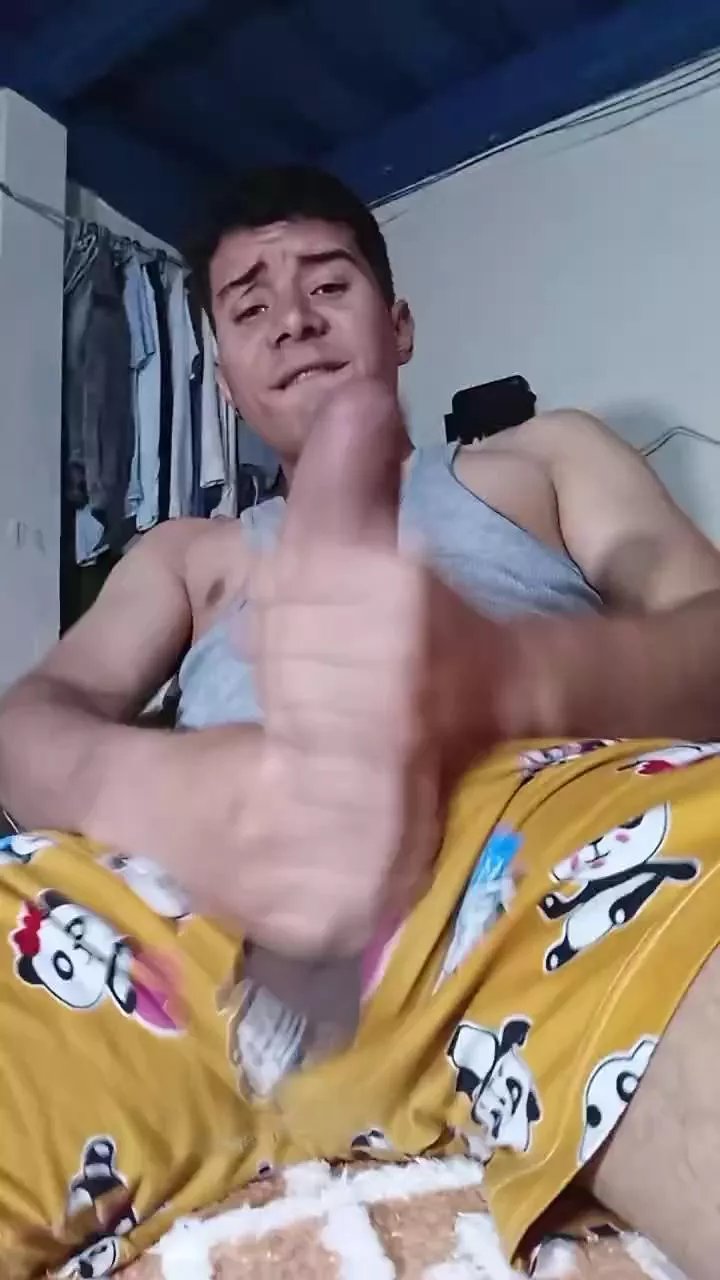 Offline Dotado_Tato on Cam4