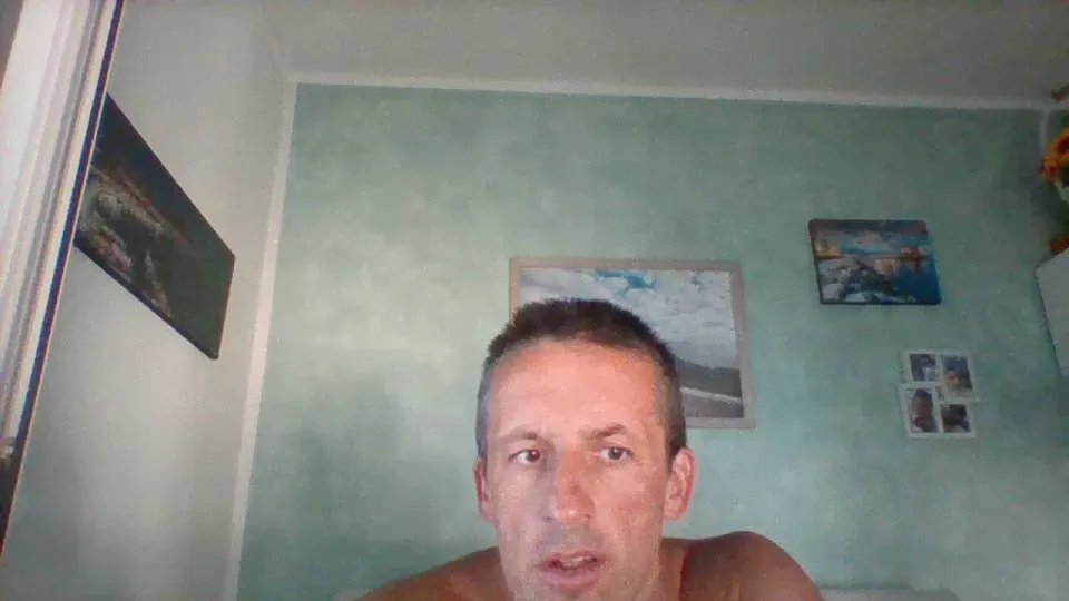 Offline Drago0000 on Cam4