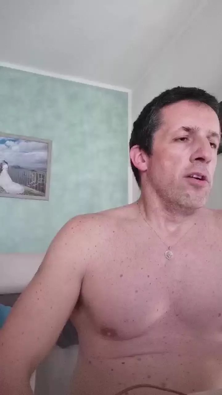 Offline Drago0000 on Cam4