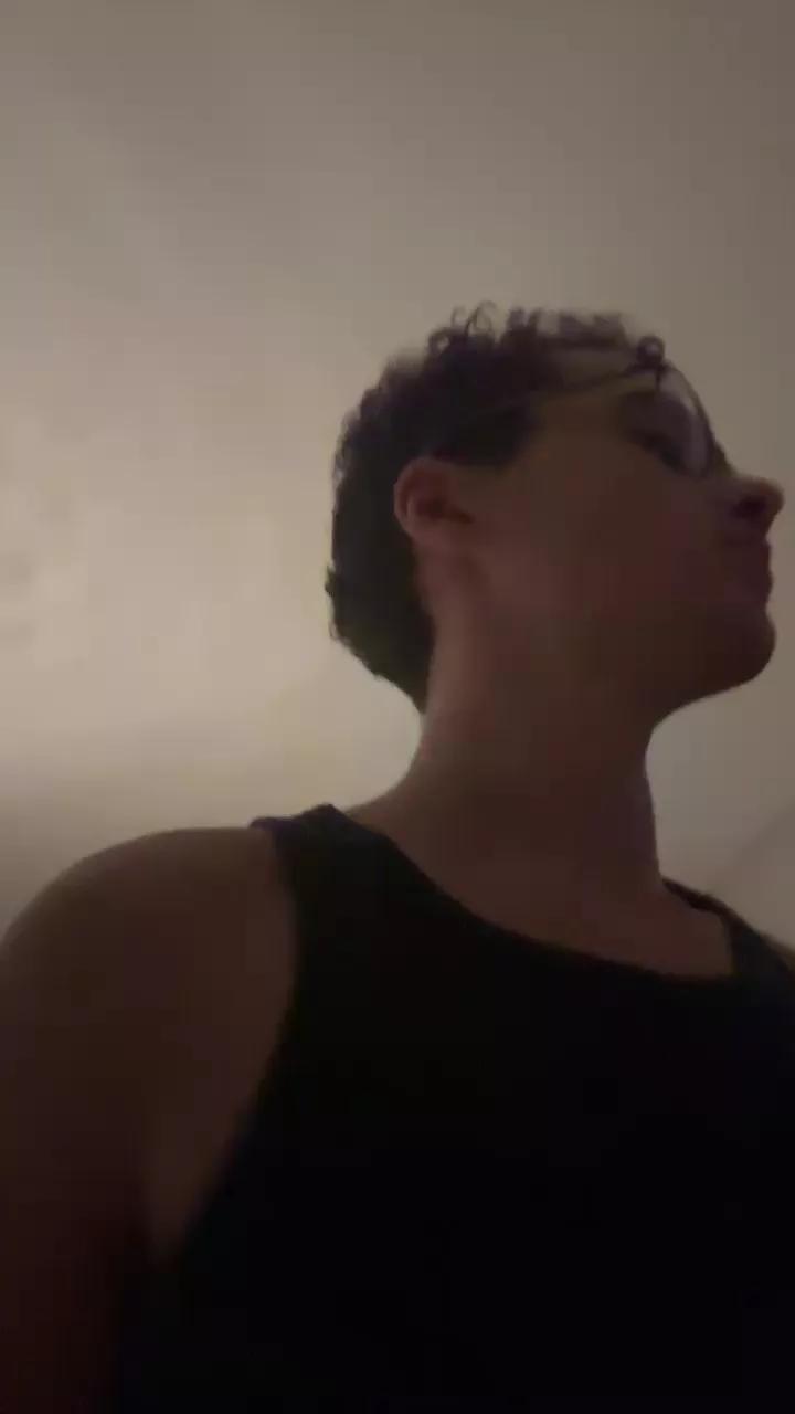 Dukevonheaven on Cam4 