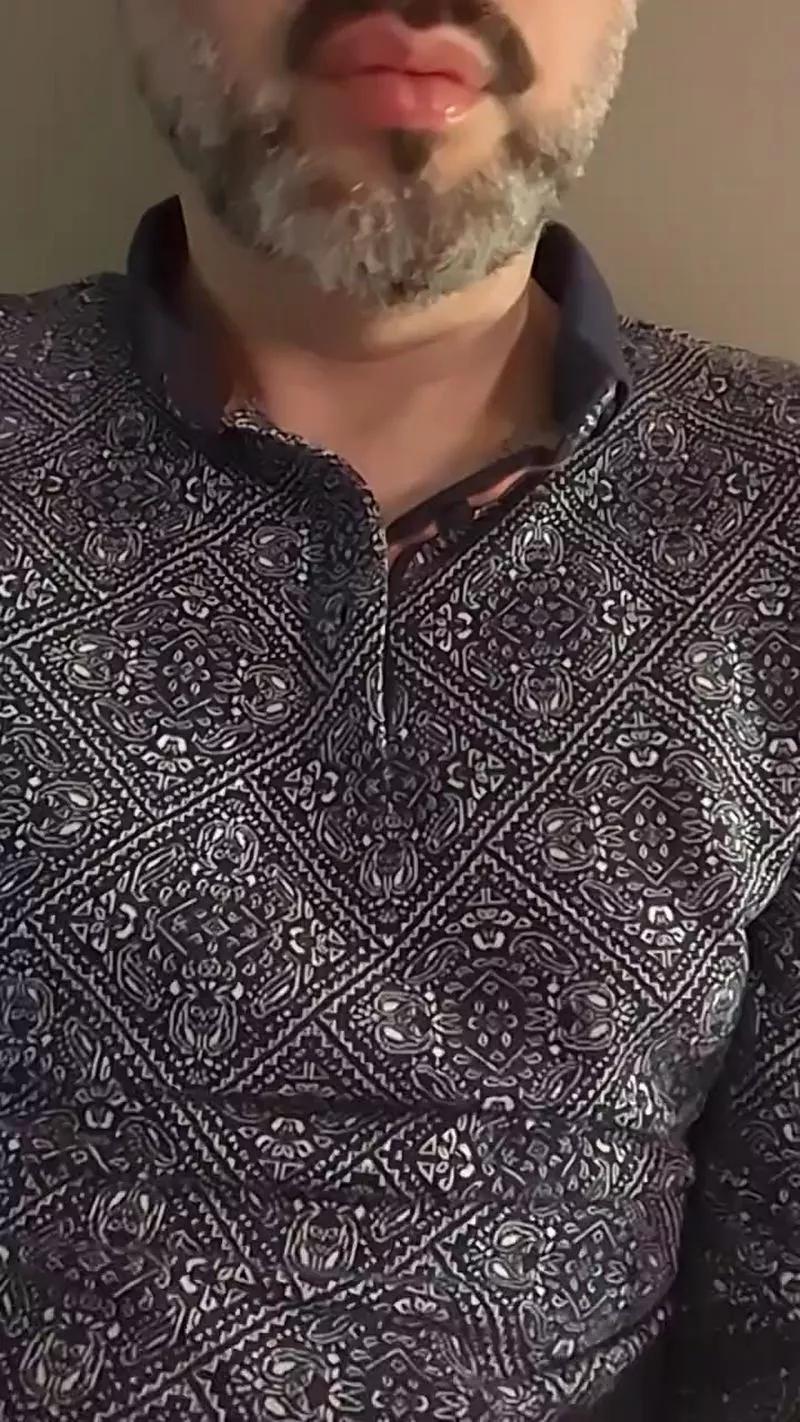 edou19 on Cam4 