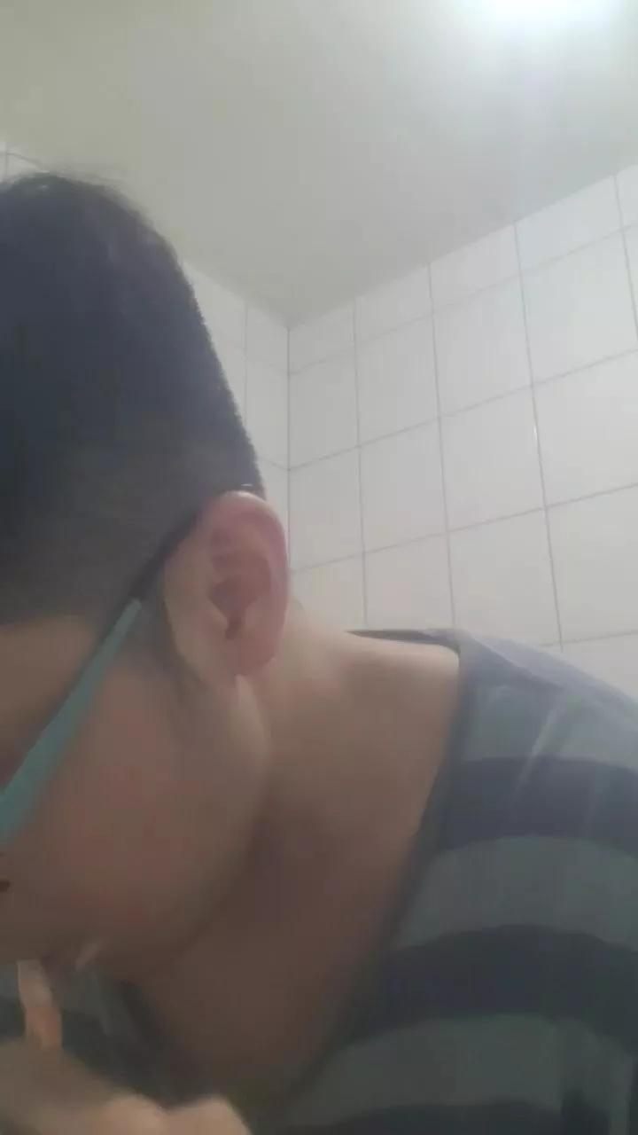 egg019763 on Cam4 