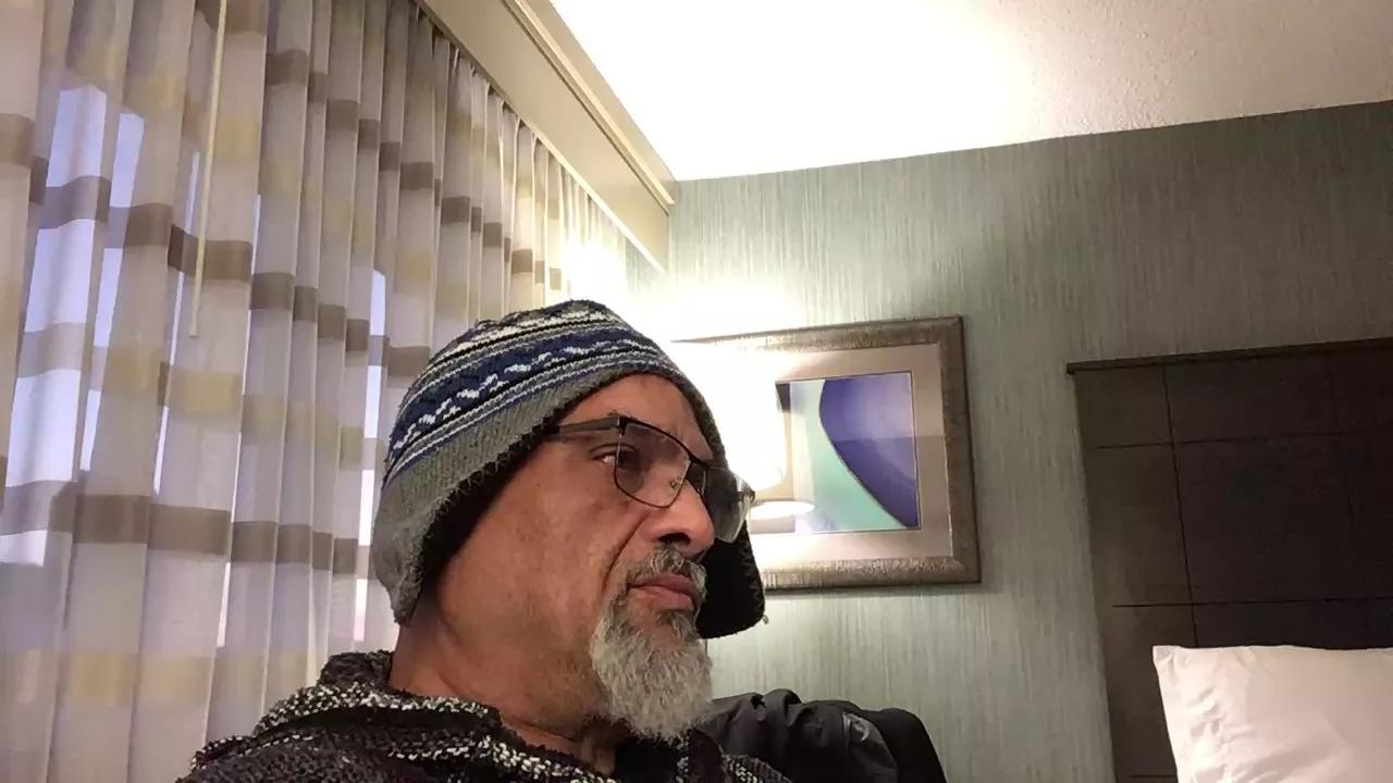 eldog3232 on Cam4 